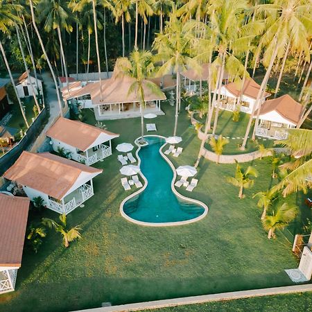 Senang Resort Tianyar Exteriér fotografie