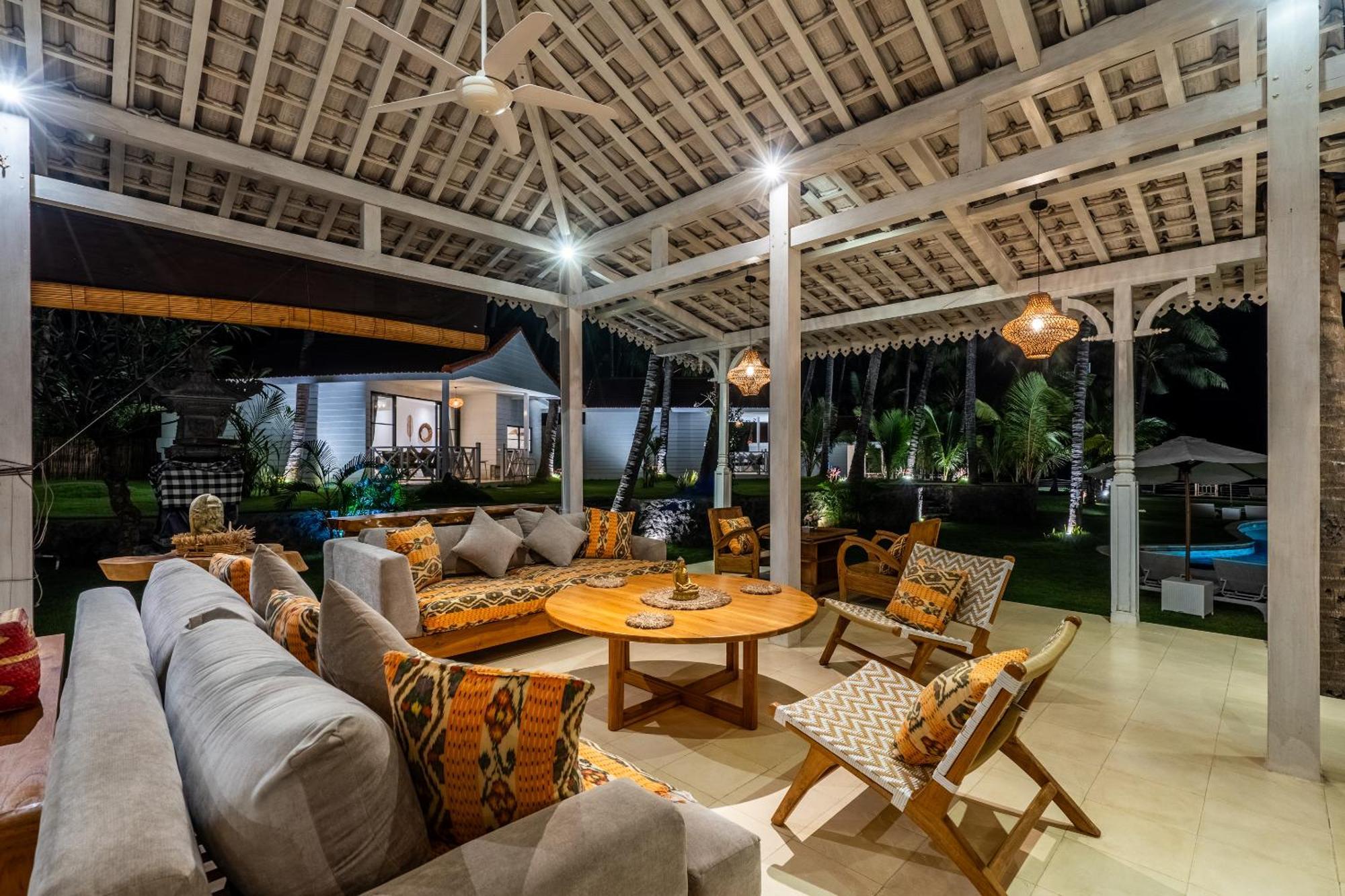 Senang Resort Tianyar Exteriér fotografie