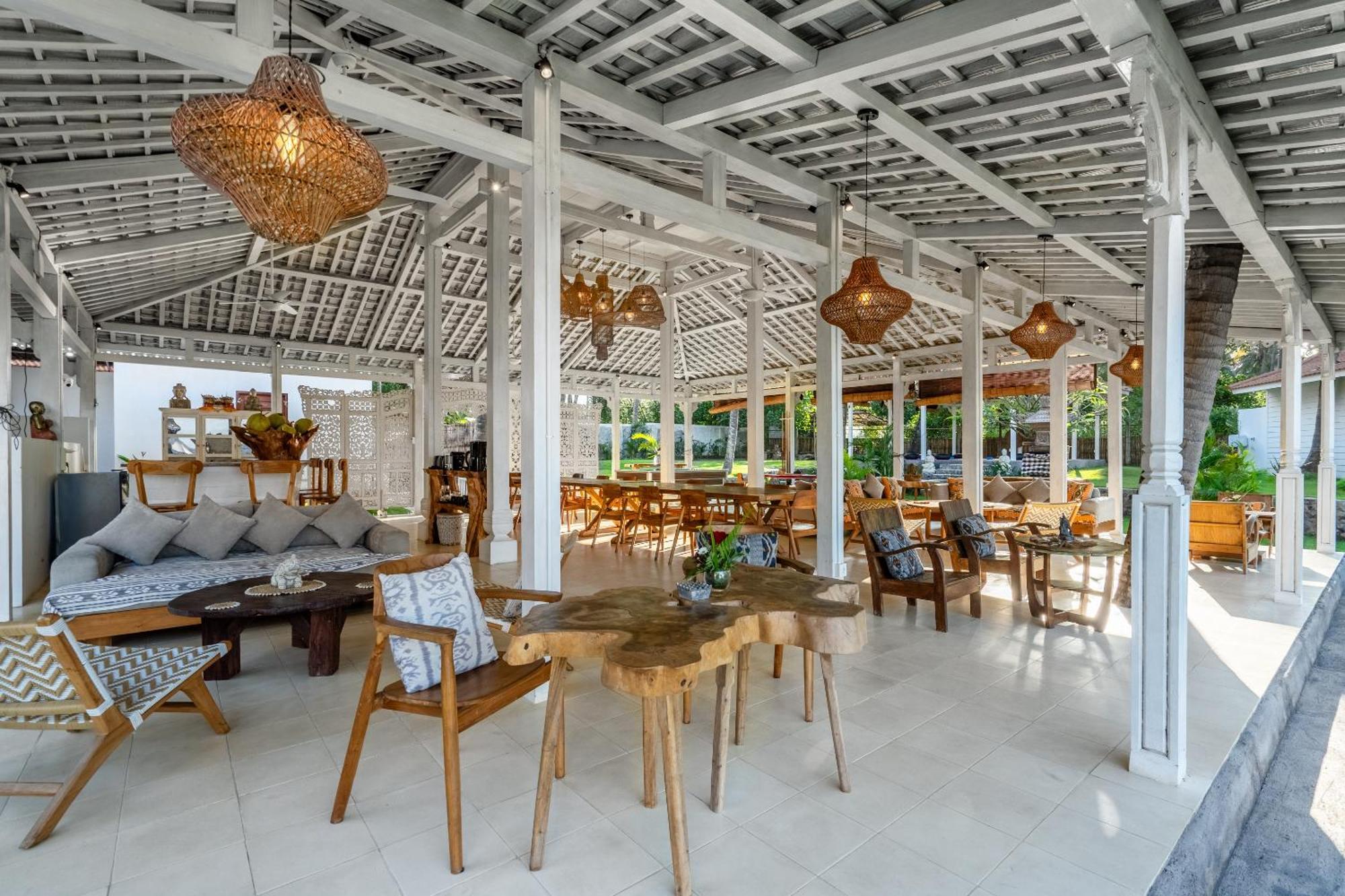 Senang Resort Tianyar Exteriér fotografie