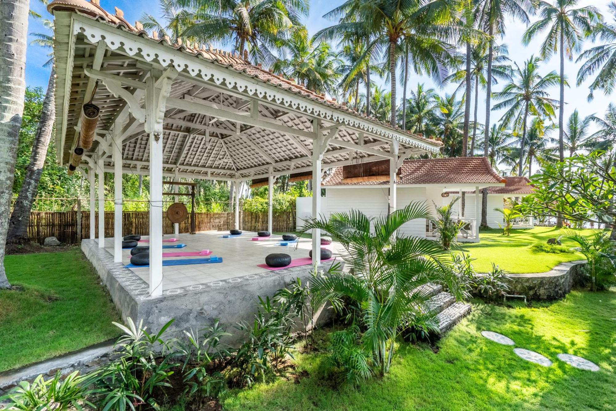 Senang Resort Tianyar Exteriér fotografie